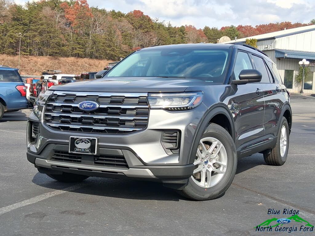 2026 Ford Explorer Active RWD