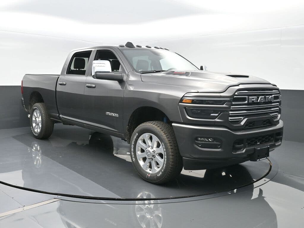 2026 RAM 2500 Laramie Crew Cab 4WD