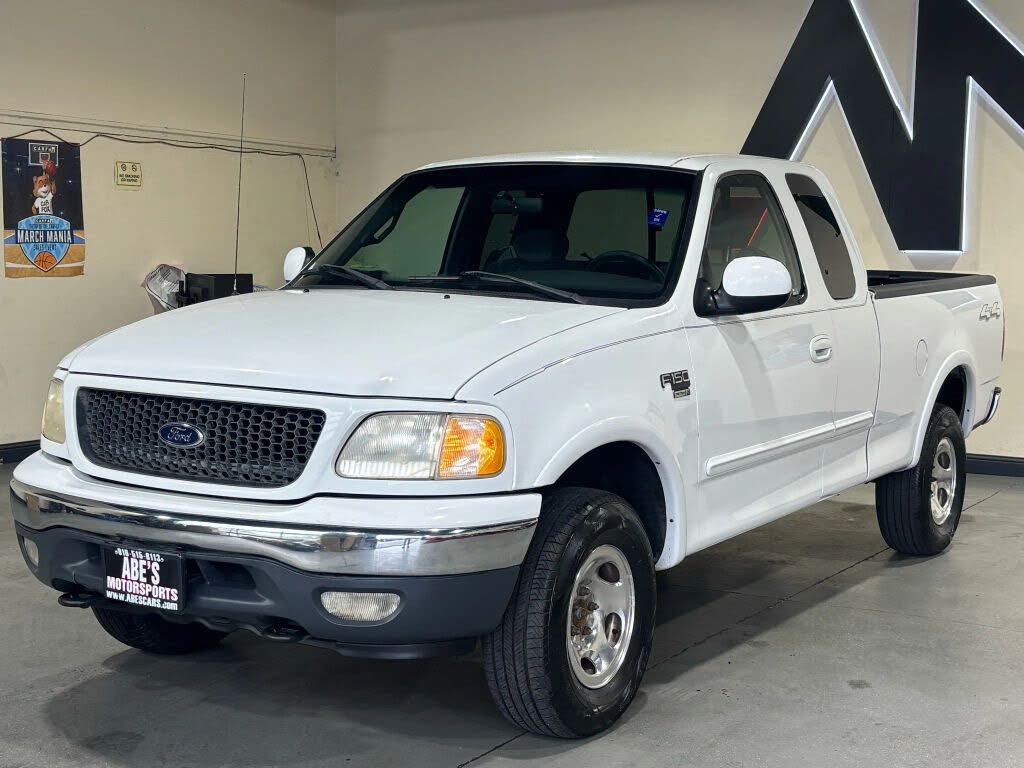 2001 Ford F-150 XL 4WD LB