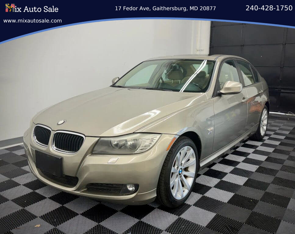 2011 BMW 3 Series 328i xDrive Sedan AWD