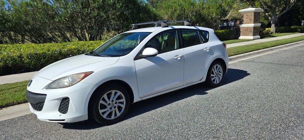 2012 Mazda MAZDA3 i Touring Hatchback