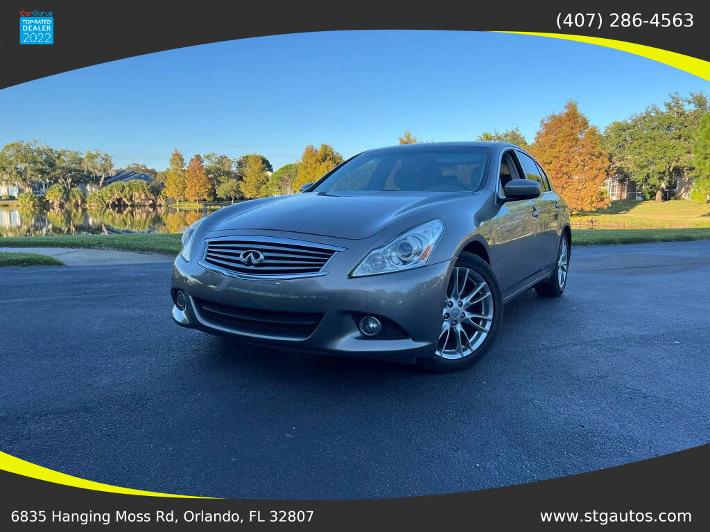 2013 INFINITI G37 Journey Sedan RWD