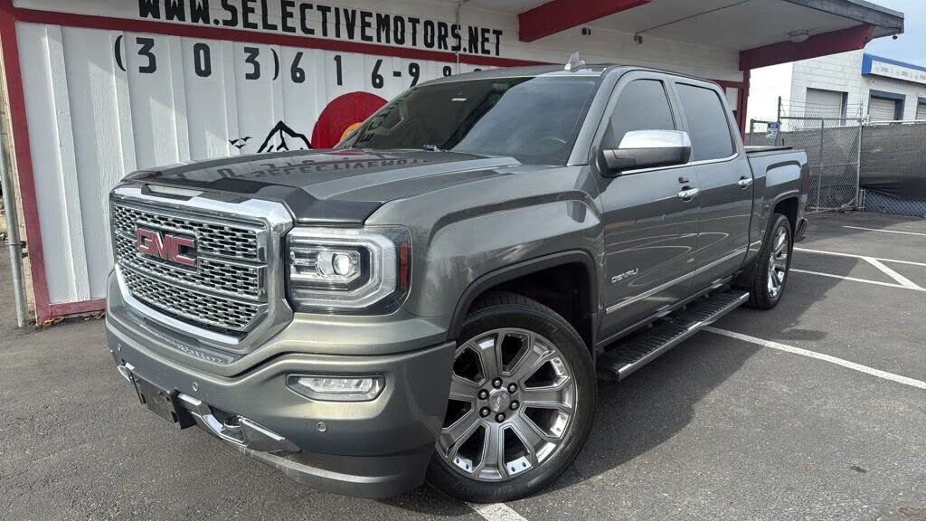 2017 GMC Sierra 1500 Denali Crew Cab 4WD
