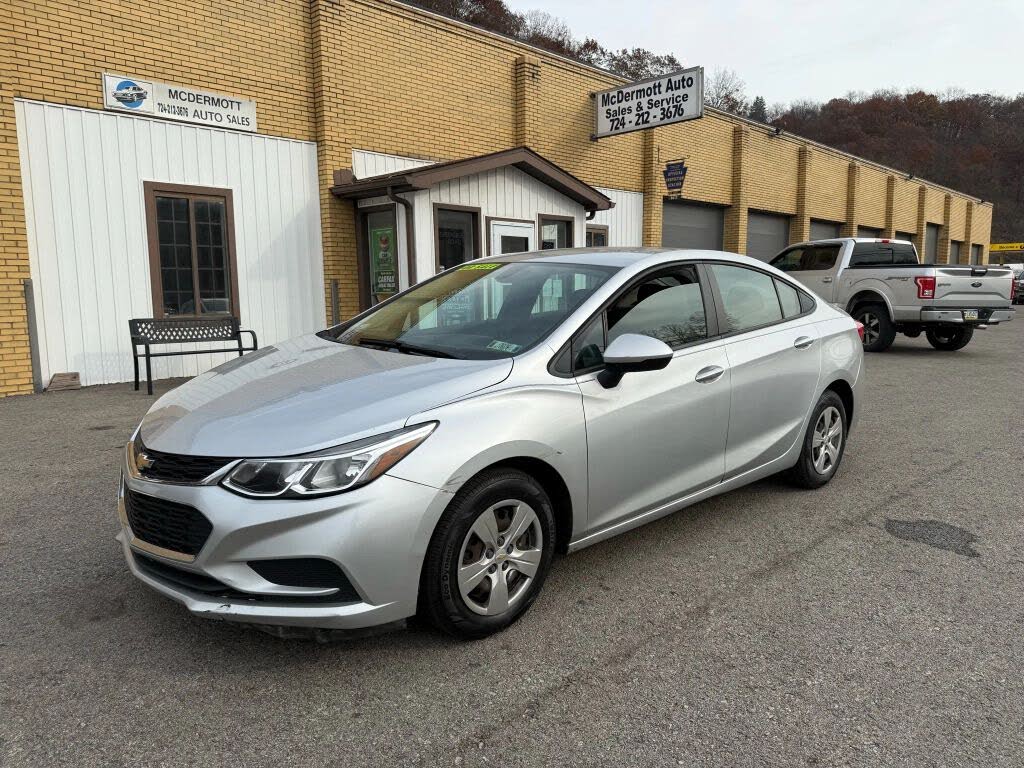 2018 Chevrolet Cruze LS Sedan FWD
