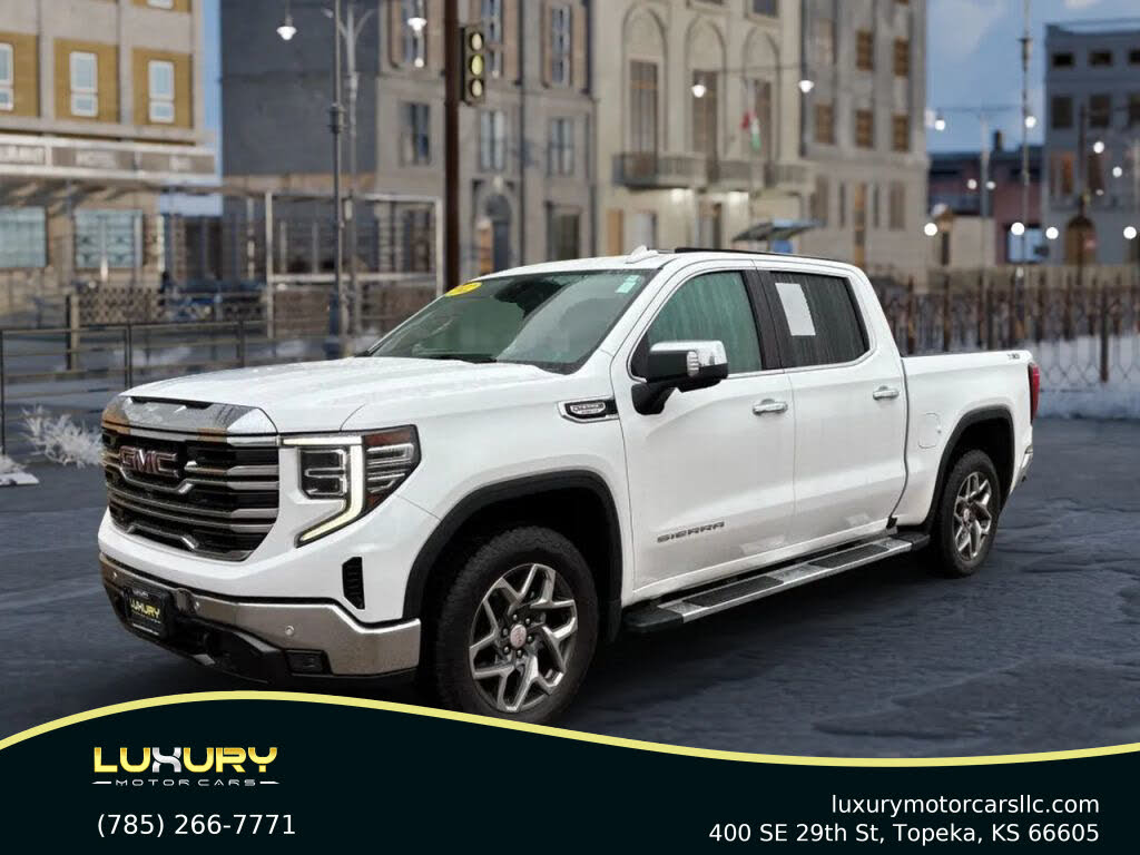 2022 GMC Sierra 1500 SLT Crew Cab 4WD