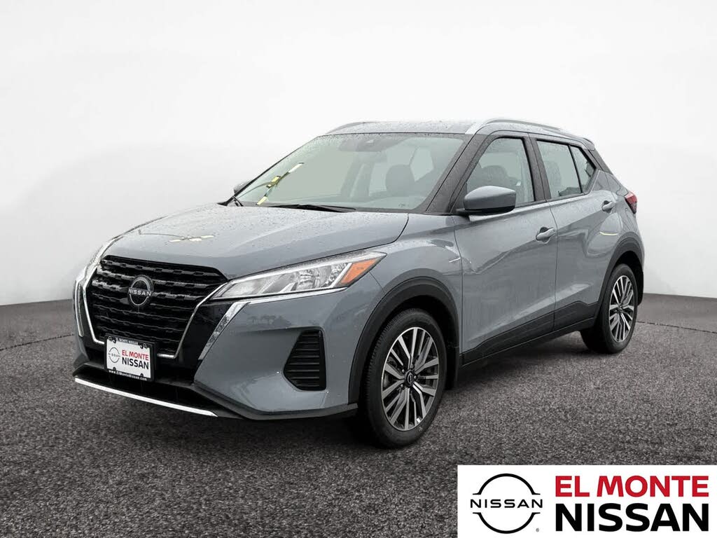 2022 Nissan Kicks SV FWD