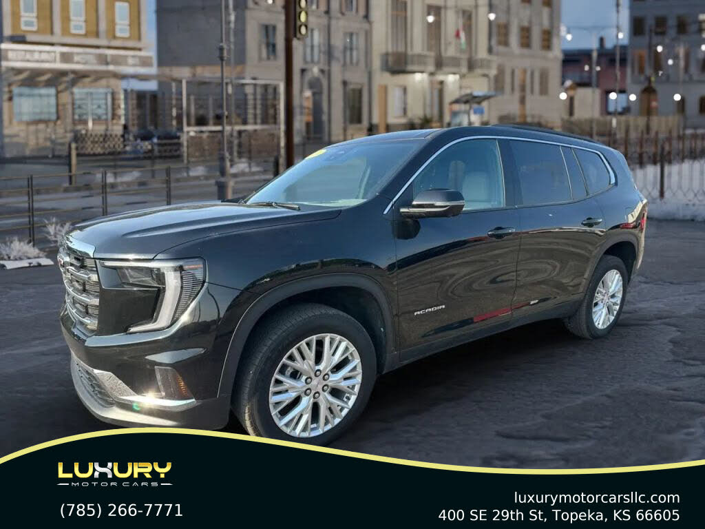 2024 GMC Acadia Elevation FWD