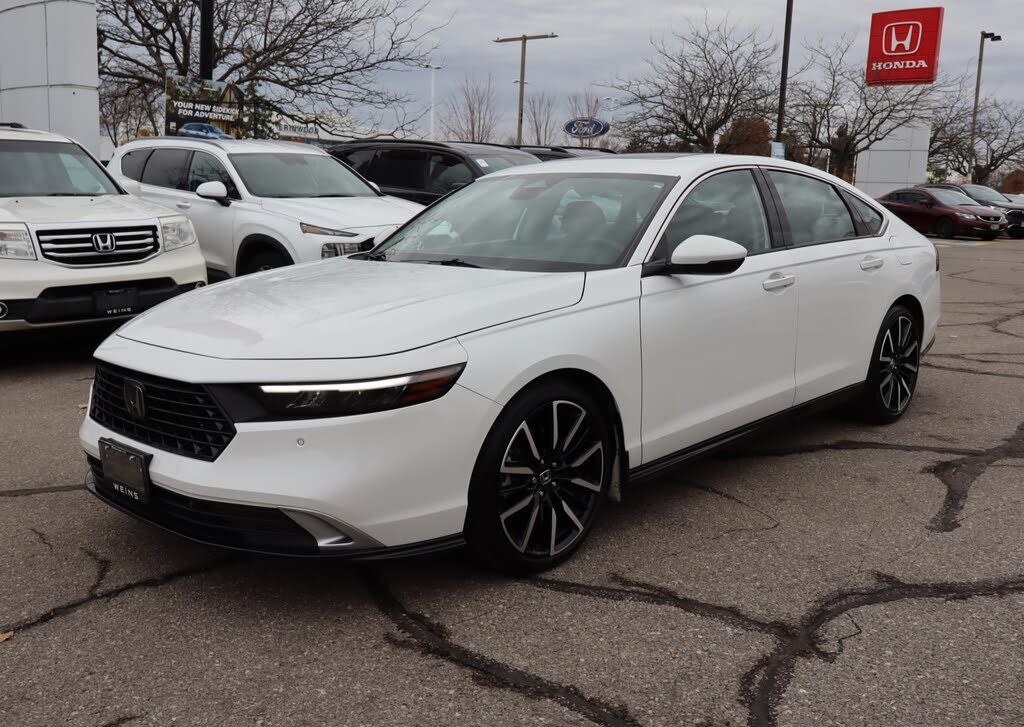 2024 Honda Accord Hybrid Touring FWD