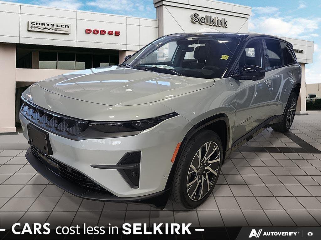 2025 Jeep Wagoneer S