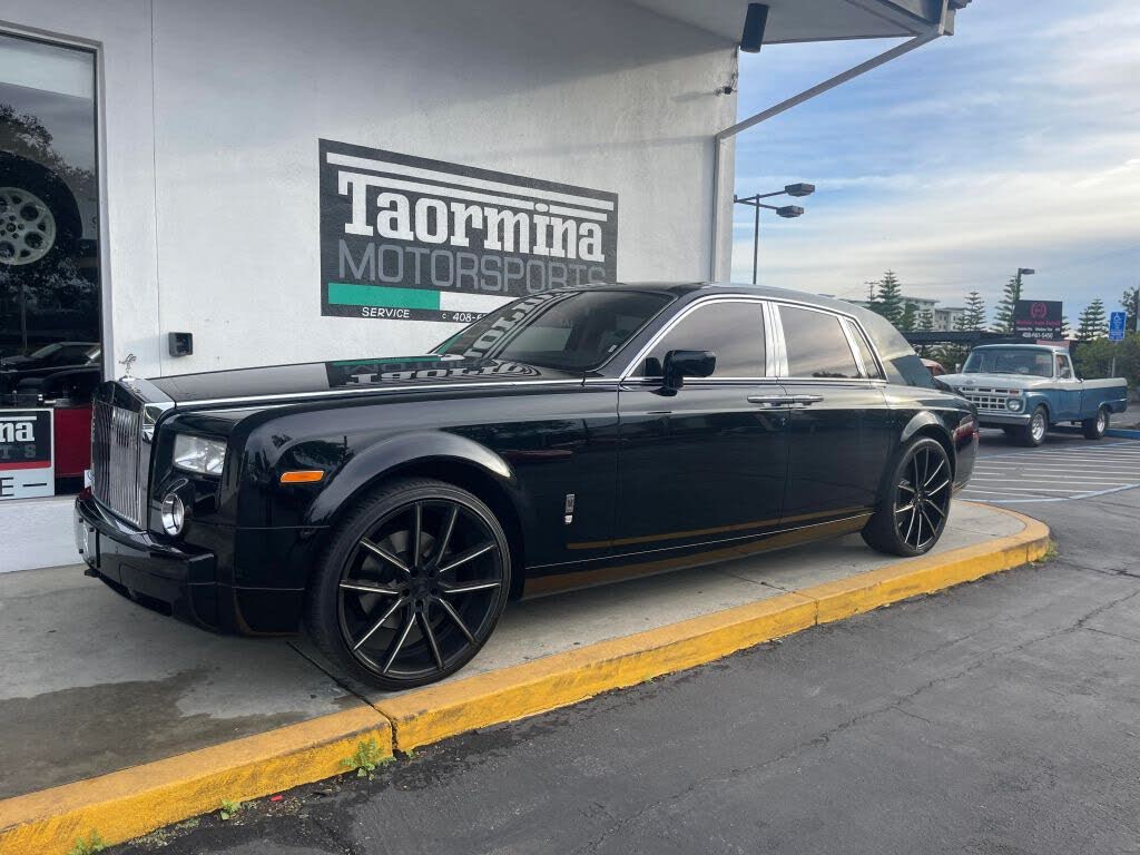 2007 Rolls-Royce Phantom Base