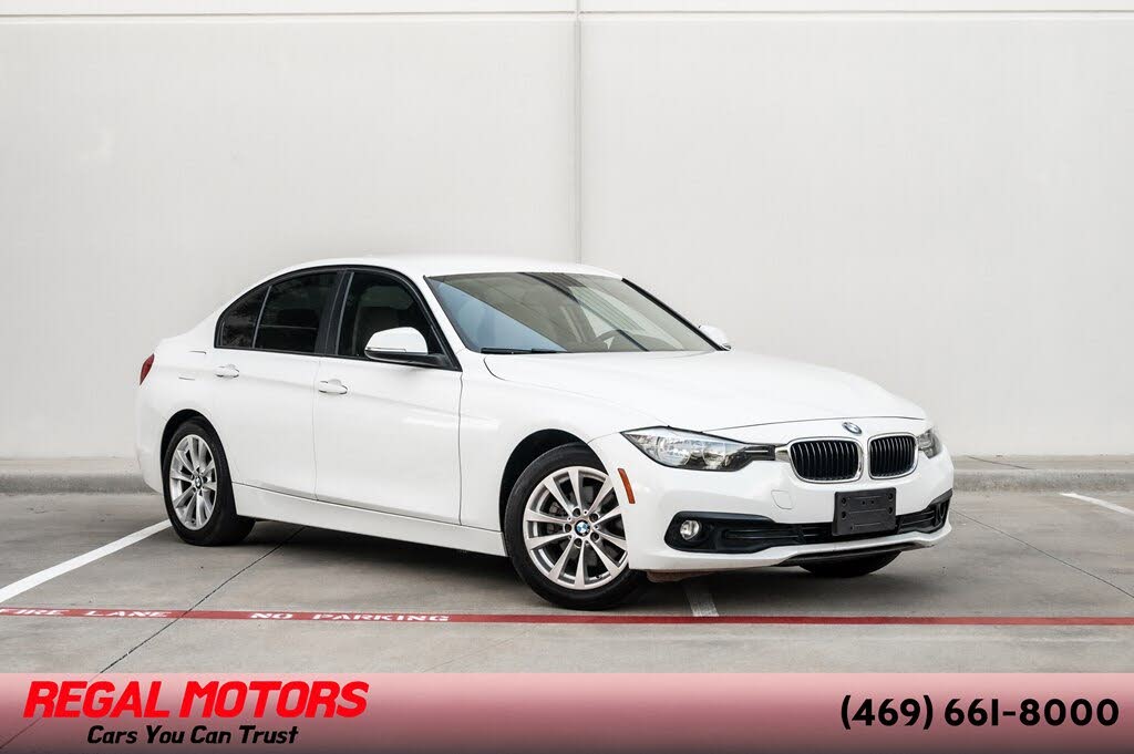 2017 BMW 3 Series 320i Sedan RWD