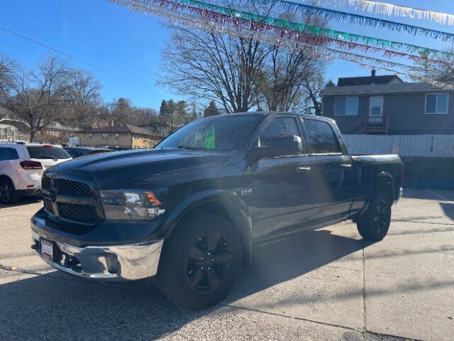2017 RAM 1500 SLT Crew Cab 4WD