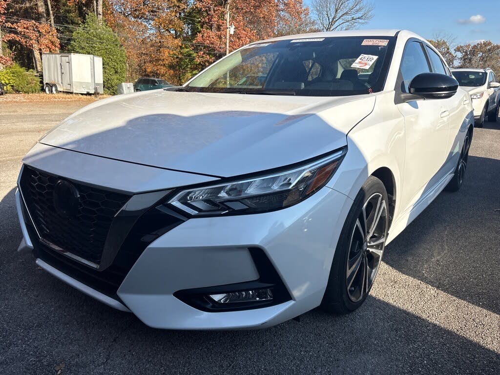 2022 Nissan Sentra SR FWD