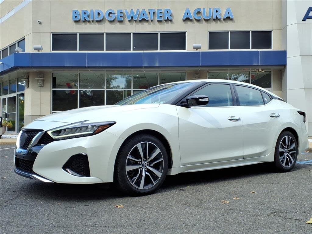 2023 Nissan Maxima SV FWD