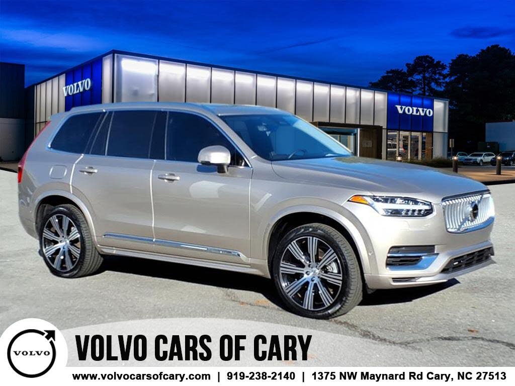 2024 Volvo XC90 Recharge T8 Ultimate Bright Theme 7-Passenger eAWD