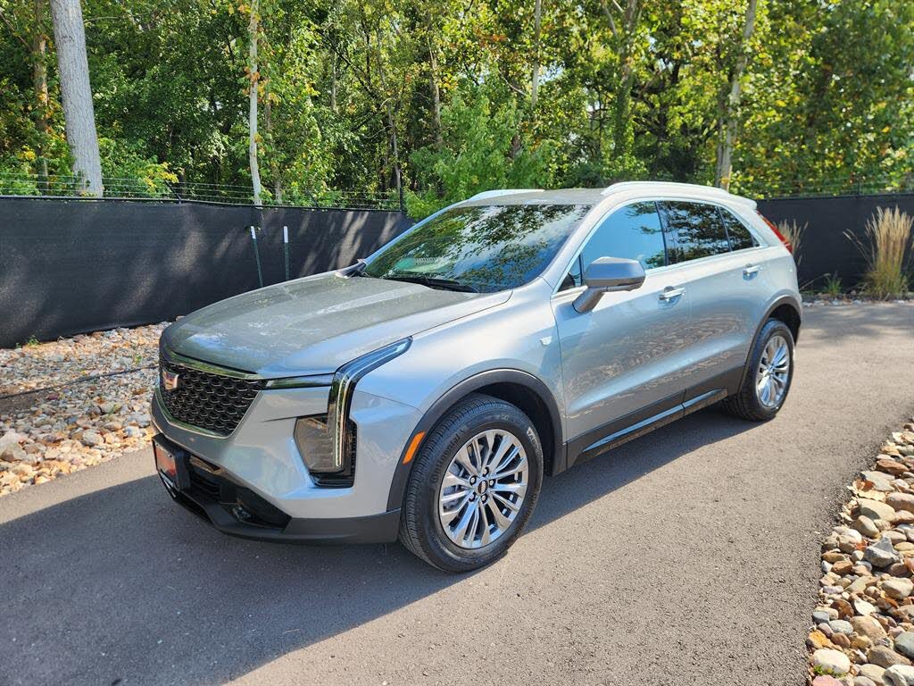 2025 Cadillac XT4 Premium Luxury AWD