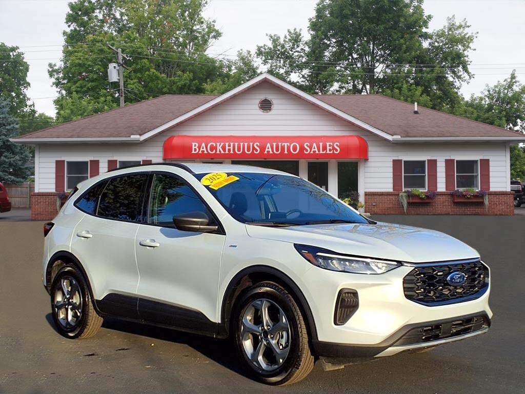 2025 Ford Escape ST-Line FWD