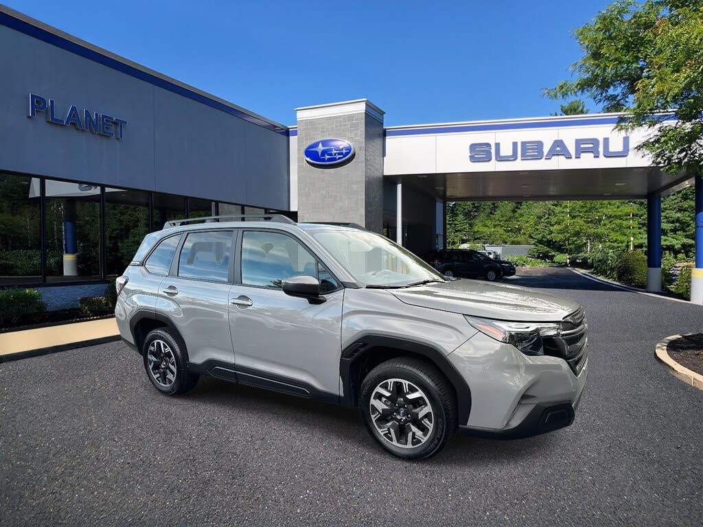 2025 Subaru Forester Premium Crossover AWD