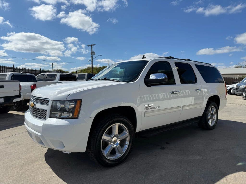 2014 Chevrolet Suburban 1500 LS RWD