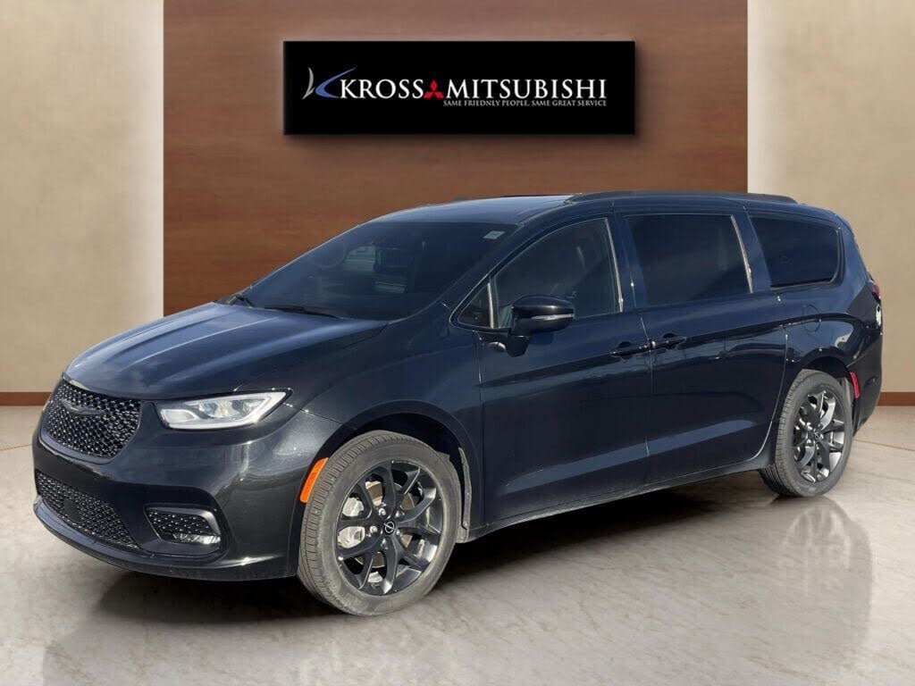 2023 Chrysler Pacifica Touring L AWD