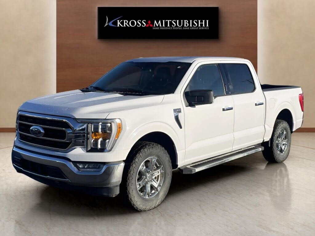Ford F-150 XLT SuperCrew 4WD 2023