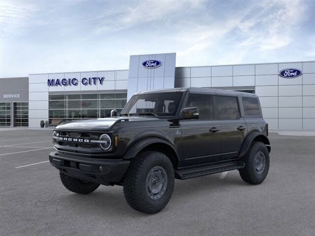 2025 Ford Bronco Outer Banks 4-Door 4WD