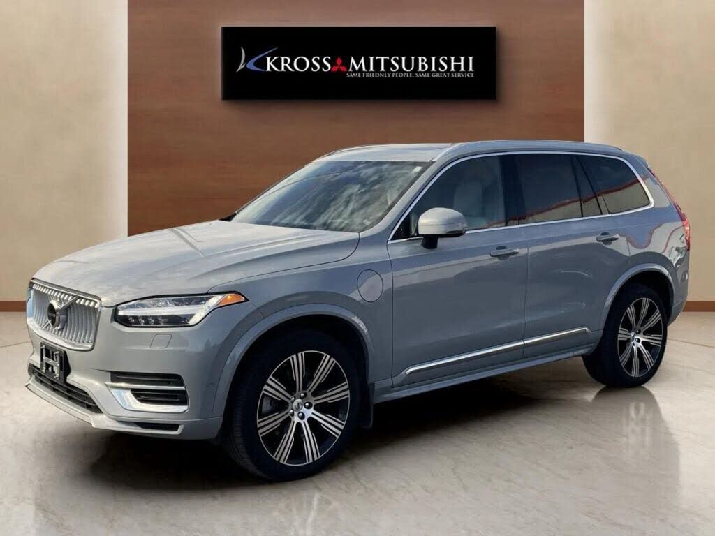 2025 Volvo XC90 Recharge T8 Ultra Bright Theme AWD