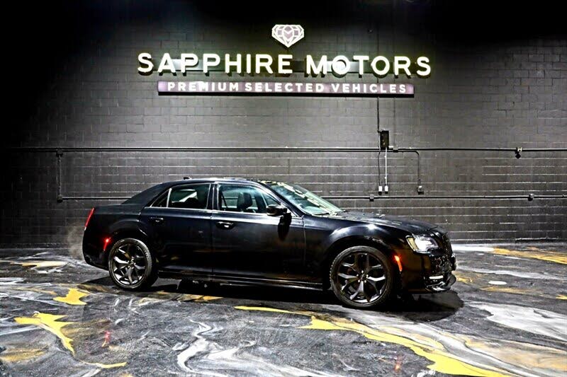 2023 Chrysler 300 Touring L RWD