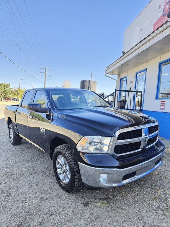 2014 RAM 1500 SLT Crew Cab 4WD