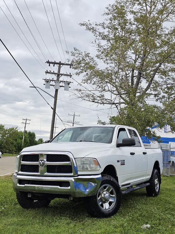 2014 RAM 2500 Tradesman Crew Cab 4WD