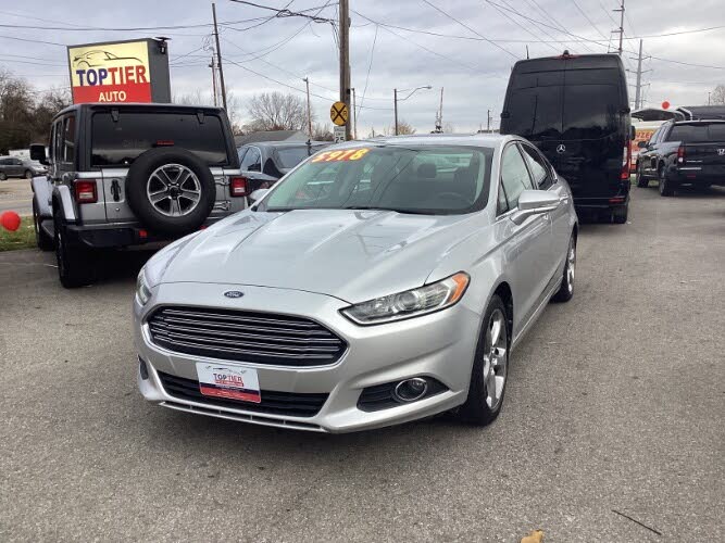2013 Ford Fusion SE