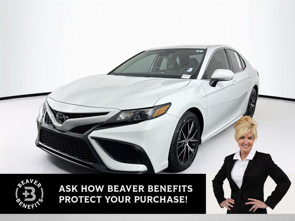 2022 Toyota Camry SE FWD