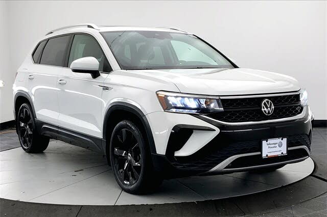 2022 Volkswagen Taos SE 4Motion