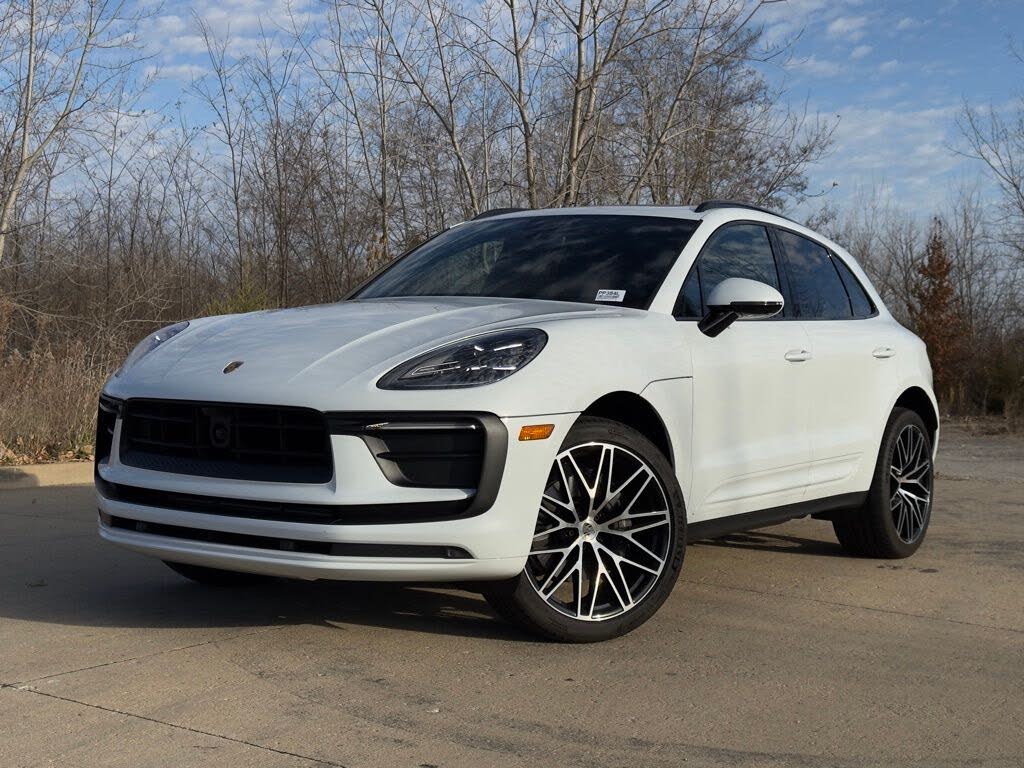 2025 Porsche Macan