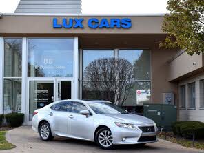 Lexus ES Hybrid 300h FWD