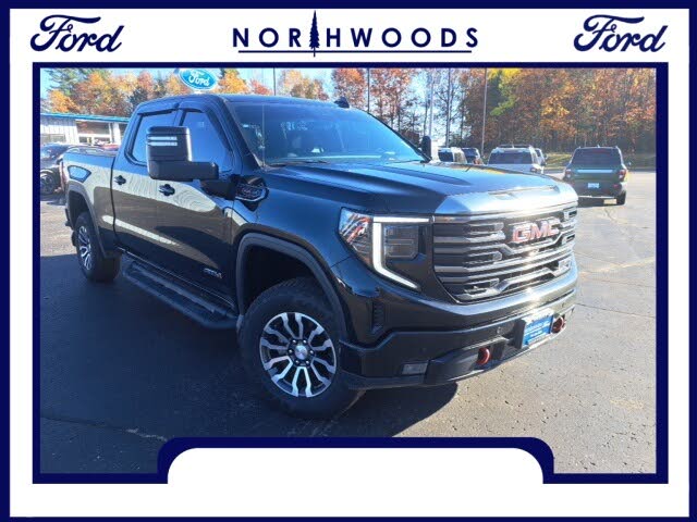 2023 GMC Sierra 1500 AT4 Crew Cab 4WD