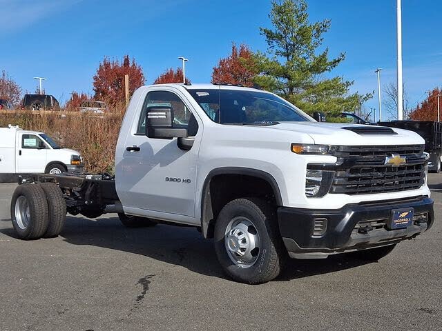 2024 Chevrolet Silverado 3500HD Work Truck Regular Cab LB 4WD