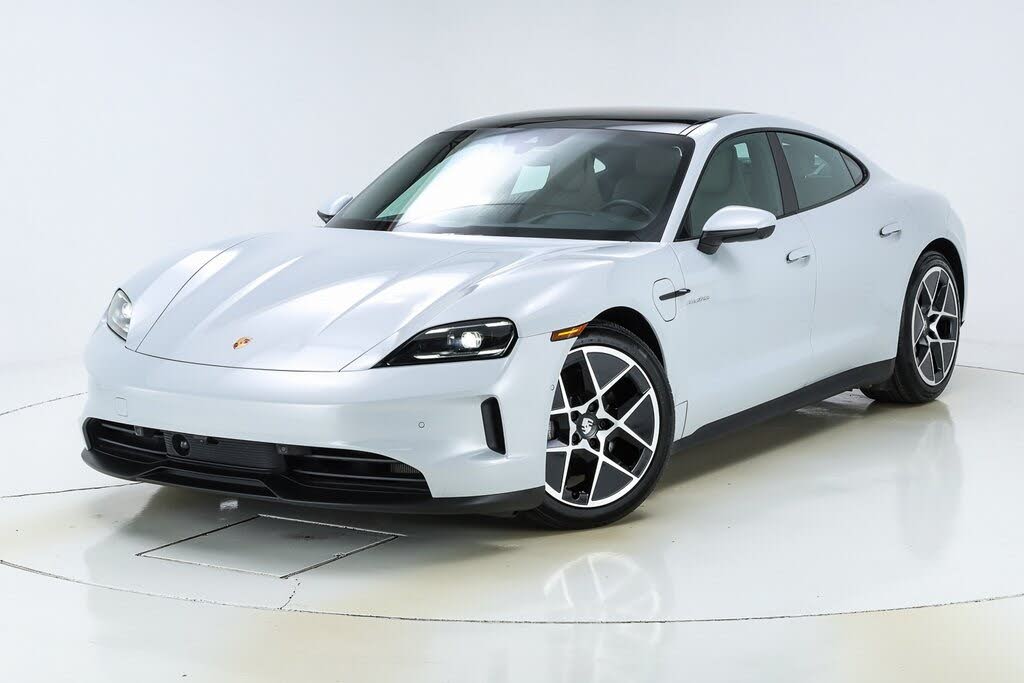 2025 Porsche Taycan
