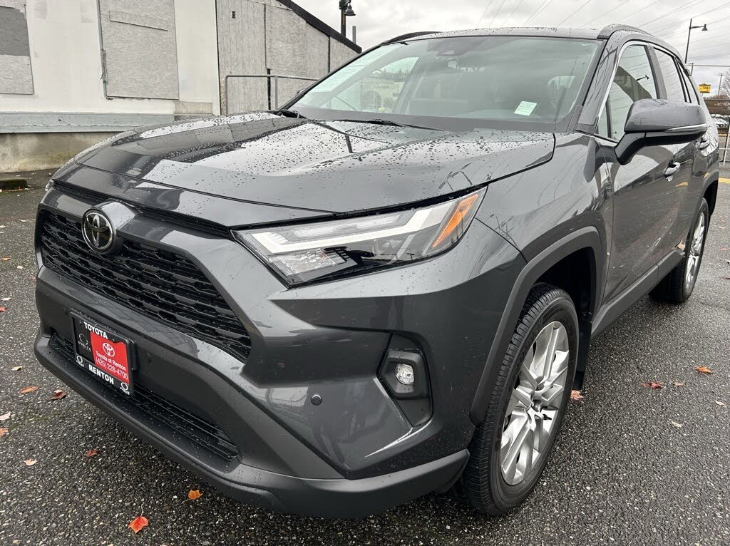 2025 Toyota RAV4 XLE Premium AWD