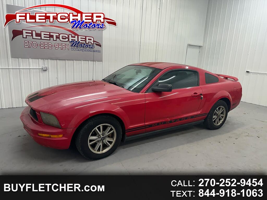 2005 Ford Mustang V6 Premium Coupe RWD