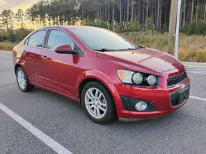Chevrolet Sonic 2LT Sedan FWD