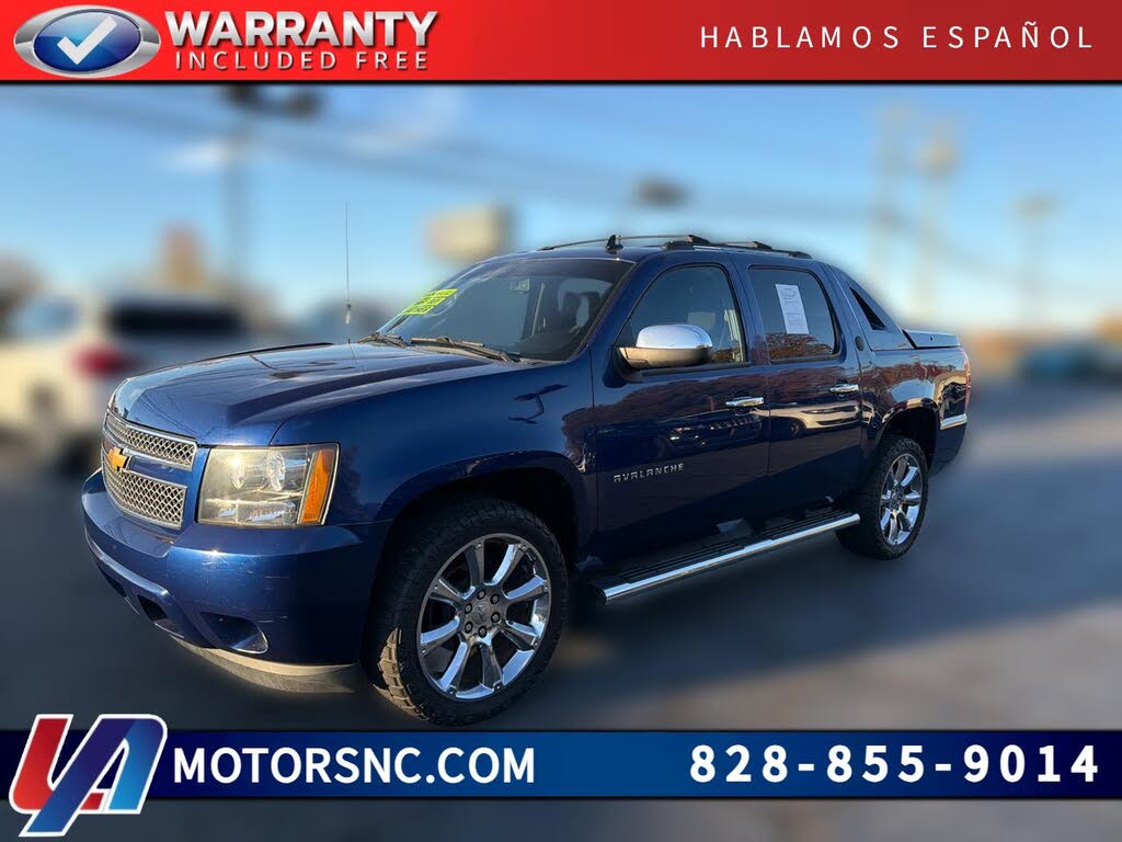 2013 Chevrolet Avalanche LT Black Diamond Edition RWD