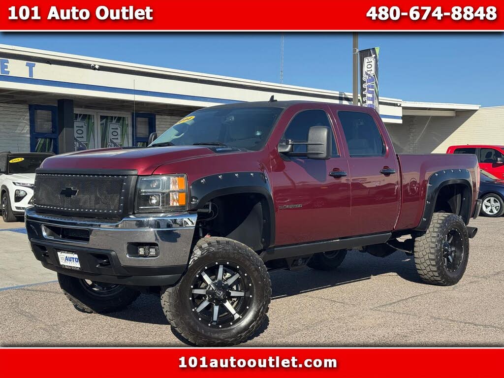 2014 Chevrolet Silverado 2500HD LT Crew Cab 4WD