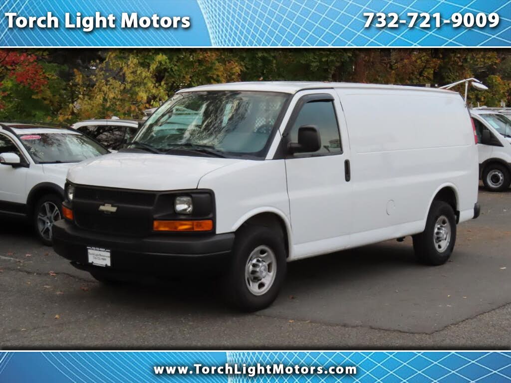 2016 Chevrolet Express Cargo 2500 RWD