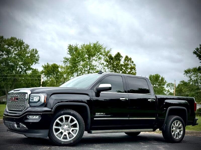 2016 GMC Sierra 1500 Denali Crew Cab 4WD