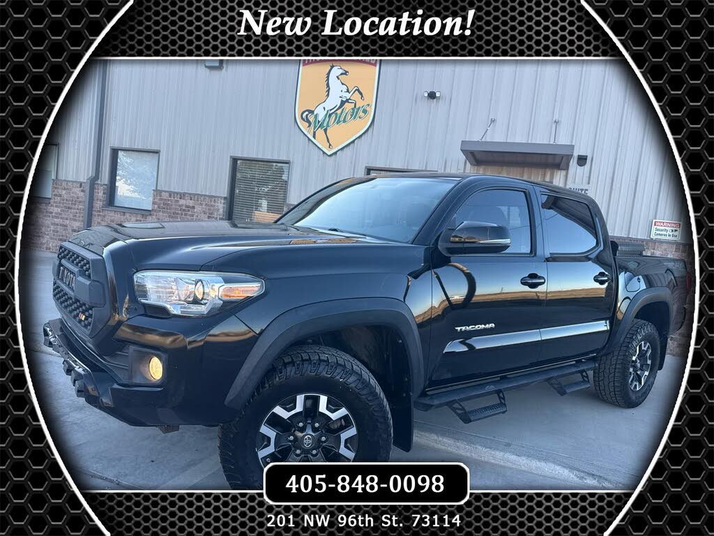2017 Toyota Tacoma SR5 V6 Double Cab 4WD