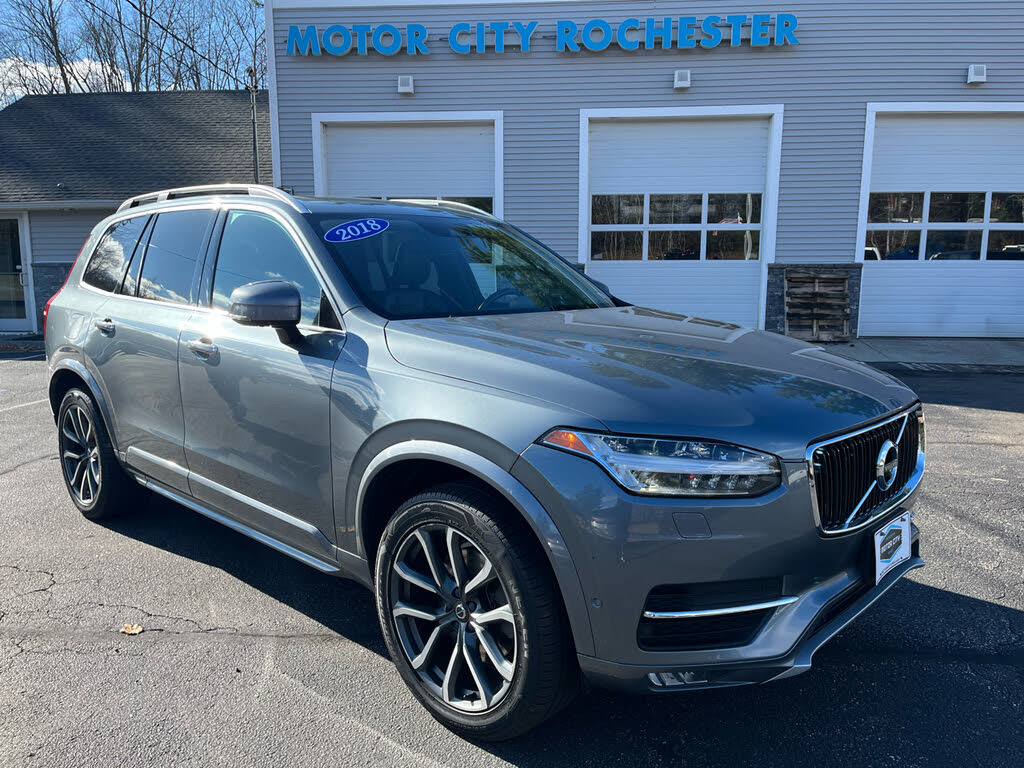 2018 Volvo XC90 T6 Momentum AWD