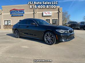 BMW 3 Series 330i xDrive Sedan AWD