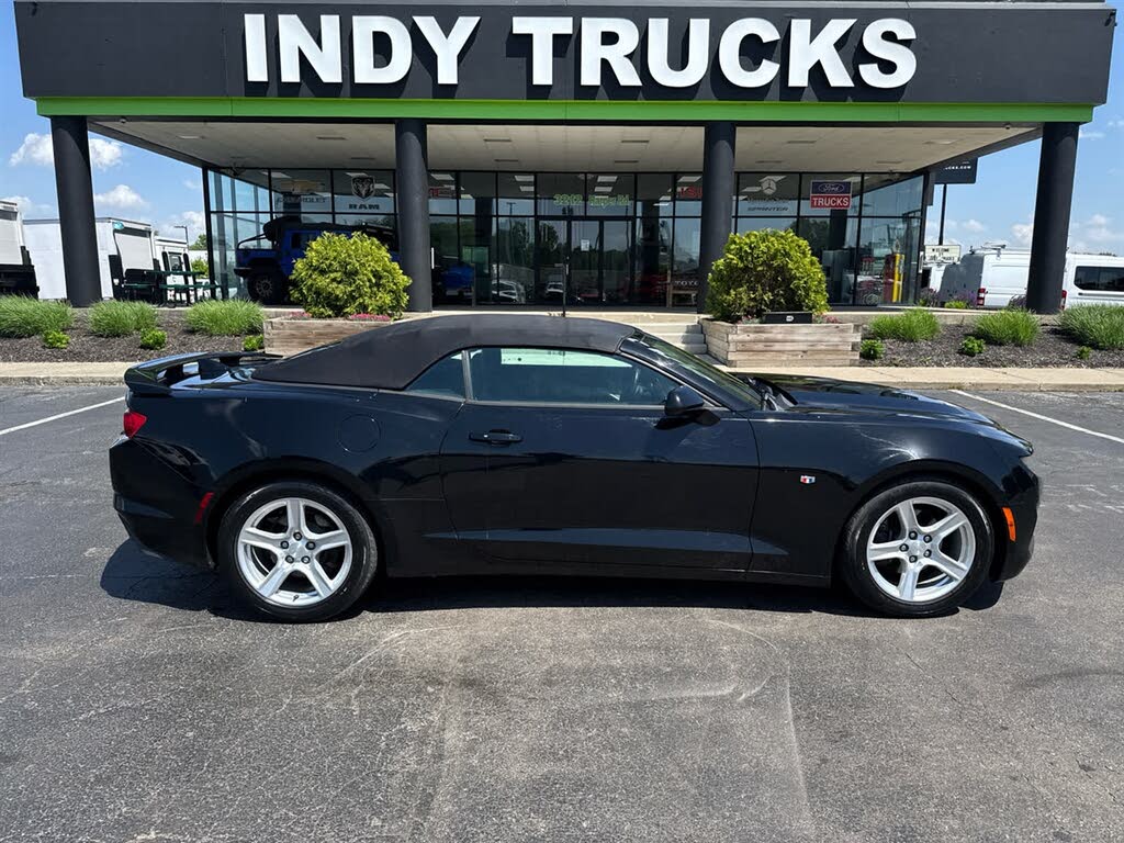 2019 Chevrolet Camaro 1LT Convertible RWD
