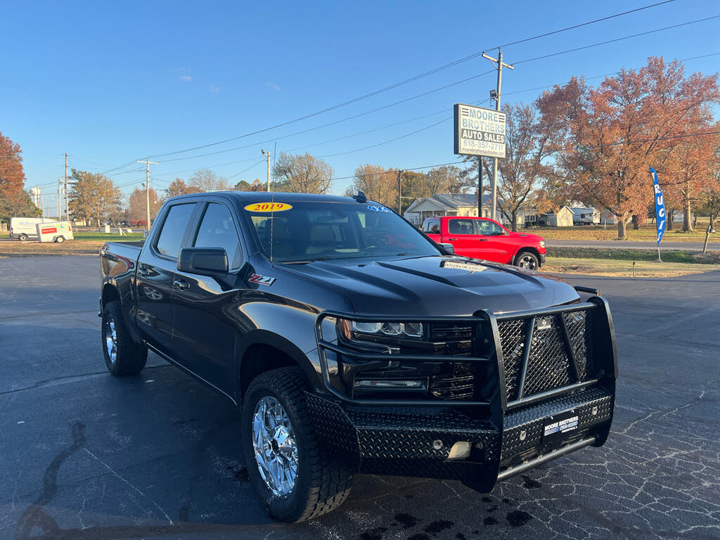 2019 Chevrolet Silverado 1500 RST Crew Cab 4WD